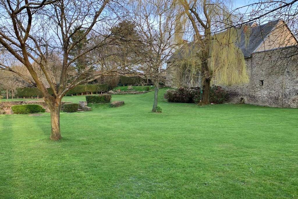 فيلا Le Nalousie Livry  المظهر الخارجي الصورة